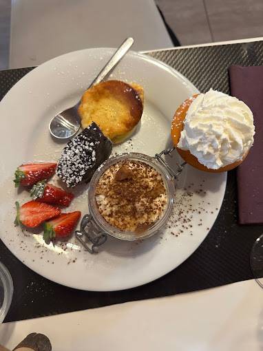 Café Gourmand